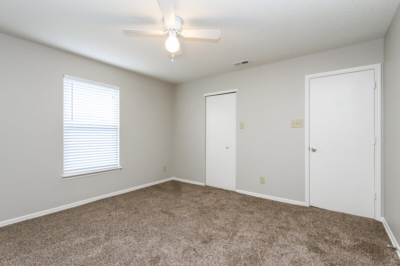 1,960/Mo, 2858 Ludwig Dr Indianapolis, IN 46239 Bedroom View 5