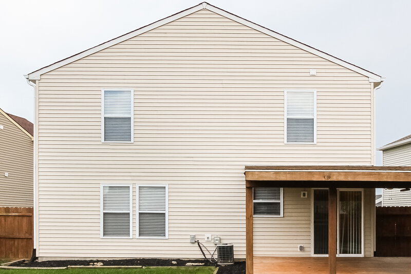 1,960/Mo, 2858 Ludwig Dr Indianapolis, IN 46239 Rear View