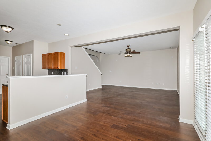2,325/Mo, 5236 Choctaw Ridge Way Indianapolis, IN 46239 Dining Room View 2