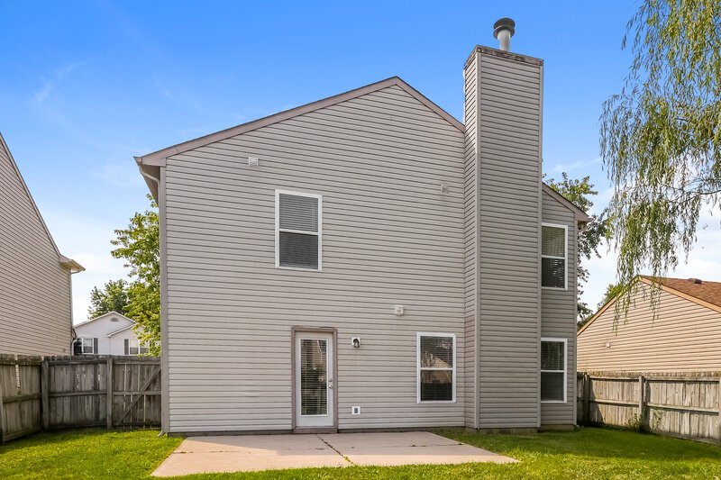 1,795/Mo, 6051 Bannister Ct Indianapolis, IN 46236 Rear View 2