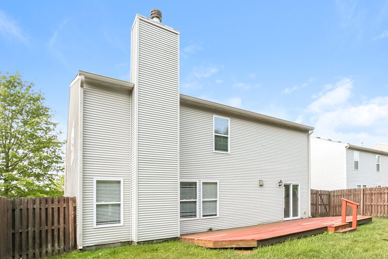 2,195/Mo, 10718 Pavilion Dr Indianapolis, IN 46259 Rear View 2