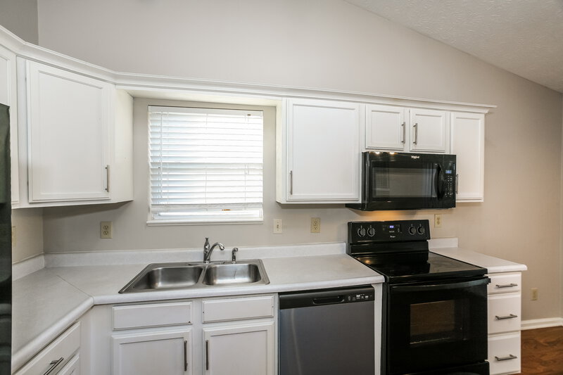 1,765/Mo, 5882 Glen Haven Blvd Plainfield, IN 46168 Kitchen View