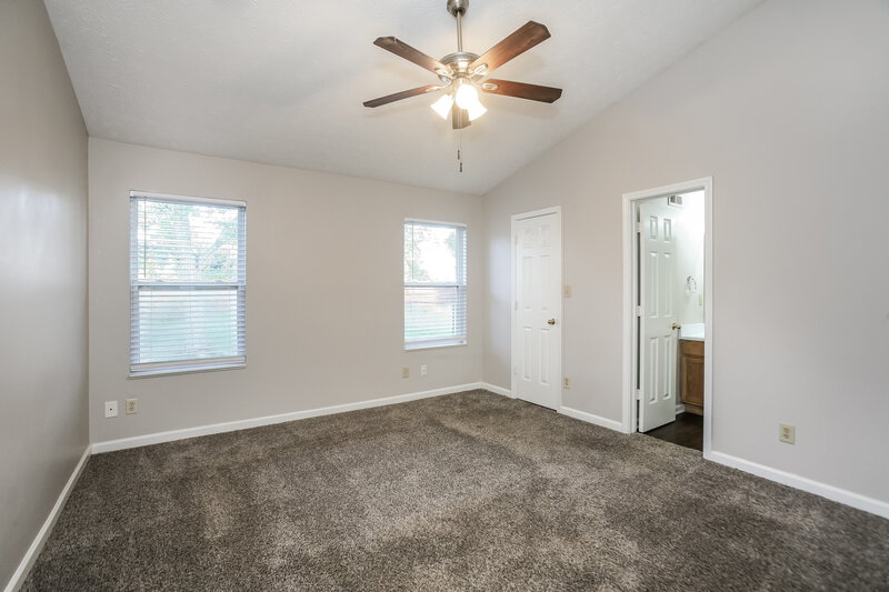 1,765/Mo, 5882 Glen Haven Blvd Plainfield, IN 46168 Main Bedroom View 2