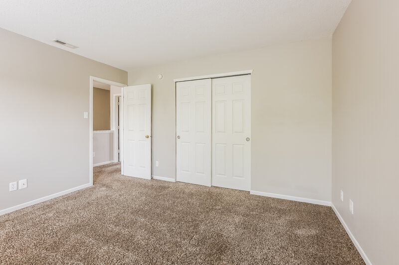 2,005/Mo, 9996 Olympic Cir Indianapolis, IN 46234 Misc View 10
