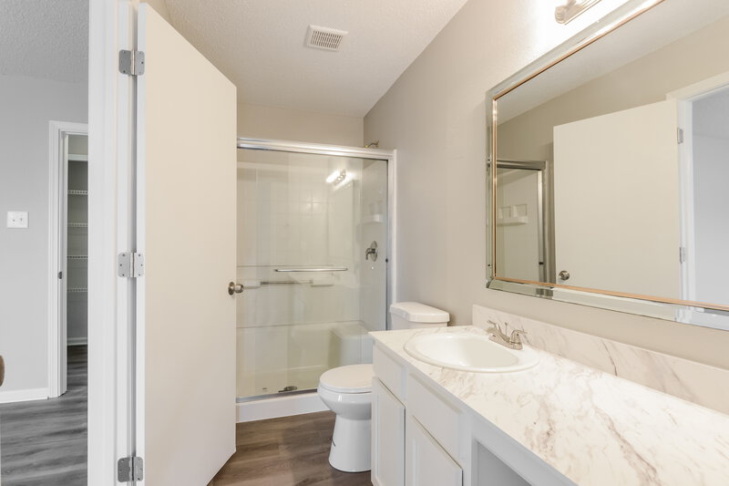 1,685/Mo, 8780 Taggart Dr Camby, IN 46113 Main Bathroom View