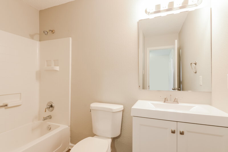 1,685/Mo, 8780 Taggart Dr Camby, IN 46113 Bathroom View