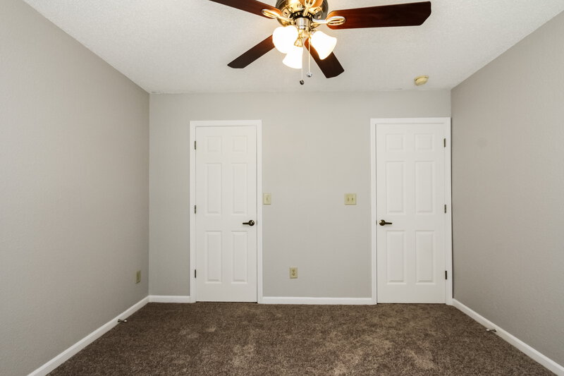 2,680/Mo, 7134 Karst Ct Indianapolis, IN 46221 Bedroom View 2