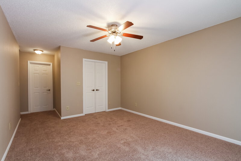 2,680/Mo, 7134 Karst Ct Indianapolis, IN 46221 Bedroom View 3