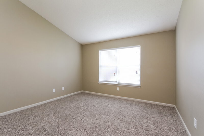 2,270/Mo, 5665 High Timber Ln Indianapolis, IN 46235 Bedroom View 2