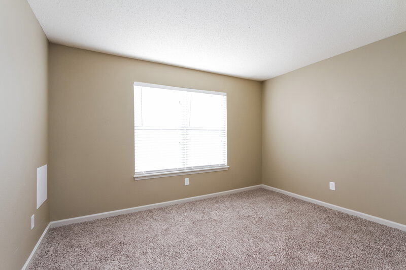 2,270/Mo, 5665 High Timber Ln Indianapolis, IN 46235 Bedroom View 3