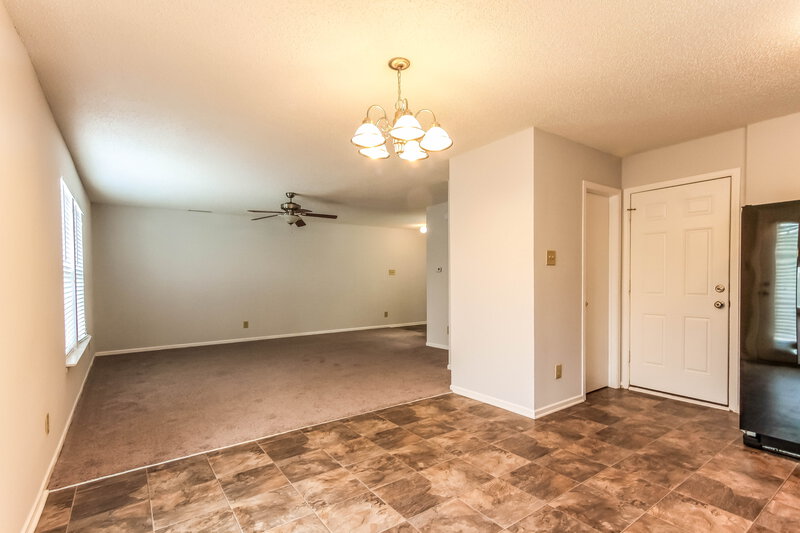 1,705/Mo, 1919 Orchid Bloom Ln Indianapolis, IN 46231 Dining Room View