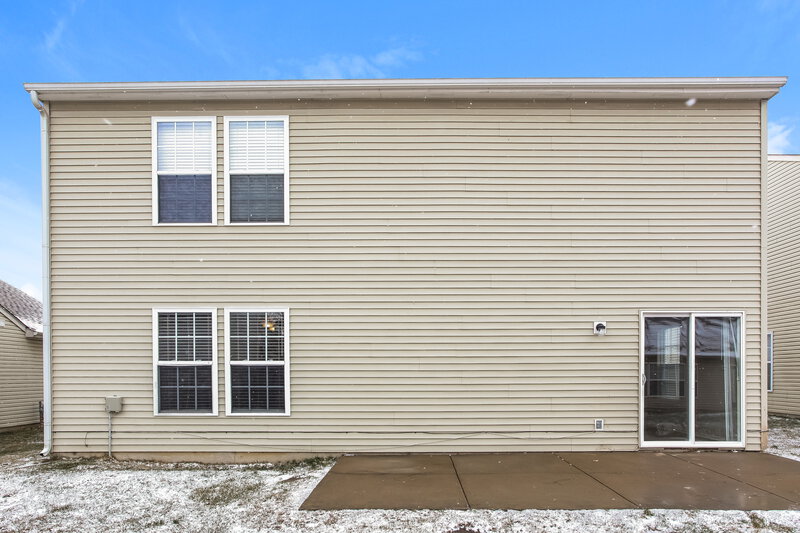 1,910/Mo, 10743 Timothy Ln Indianapolis, IN 46231 Rear View