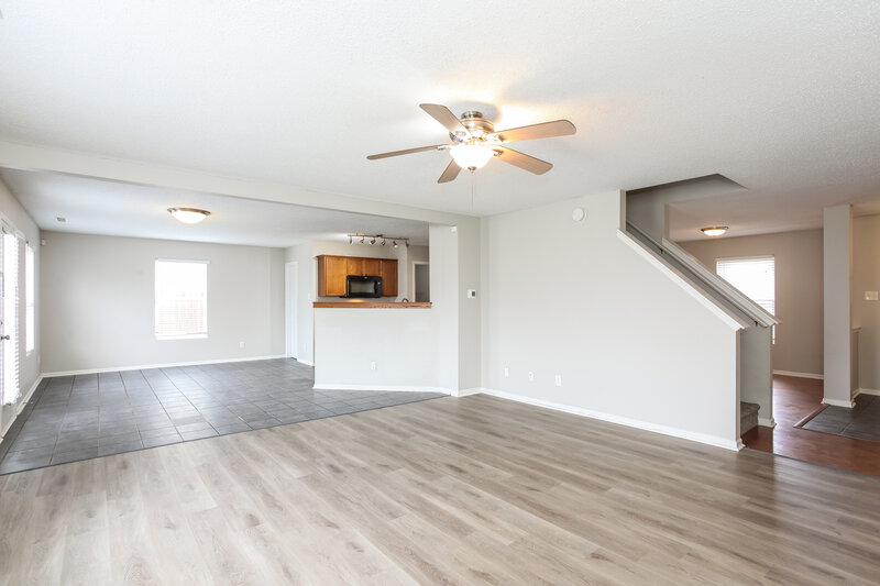 2,235/Mo, 7848 Caraway Pl Indianapolis, IN 46239 Living Room View 2