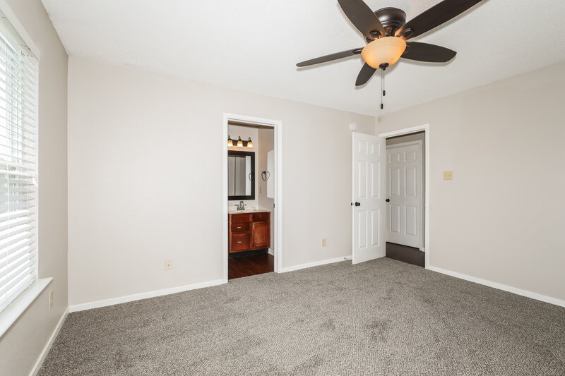 1,655/Mo, 2174 Providence Dr Greenwood, IN 46143 Main Bedroom View 2