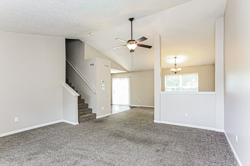 1,775/Mo, 16864 Maraschino Dr Noblesville, IN 46062 Living Room View