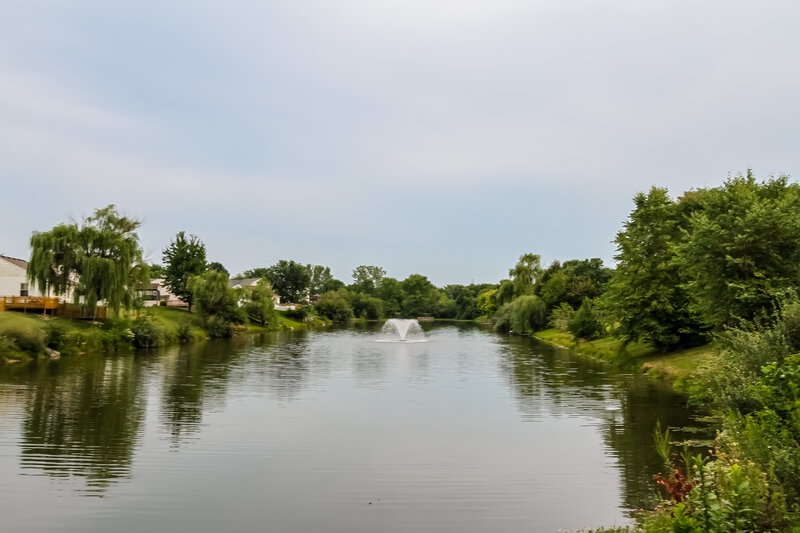 1,915/Mo, 3833 Cherry Blossom Blvd Indianapolis, IN 46237 Exterior View