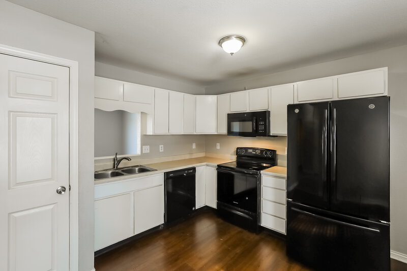 1,695/Mo, 9016 Hosta Way Camby, IN 46113 Kitchen View