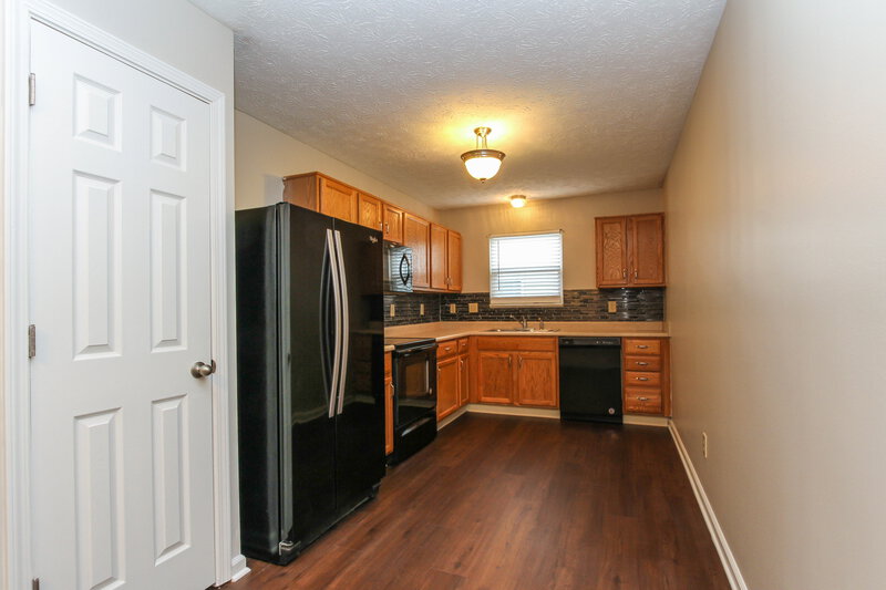 1,805/Mo, 1327 Grand Canyon Cir Franklin, IN 46131 Kitchen View