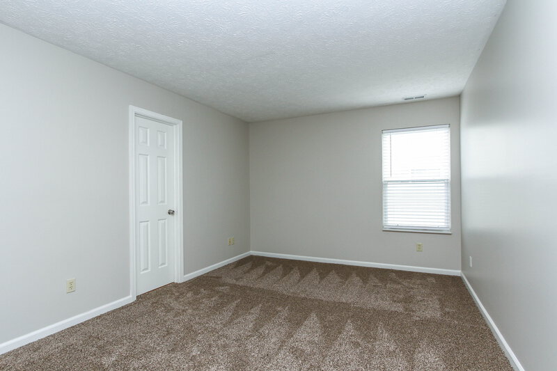 1,805/Mo, 1327 Grand Canyon Cir Franklin, IN 46131 Bedroom View 4
