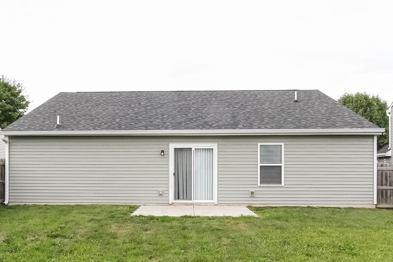 1,805/Mo, 1327 Grand Canyon Cir Franklin, IN 46131 Rear View