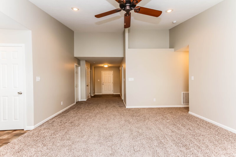 1,420/Mo, 5540 Galia Ln Bargersville, IN 46106 Living Room View 2