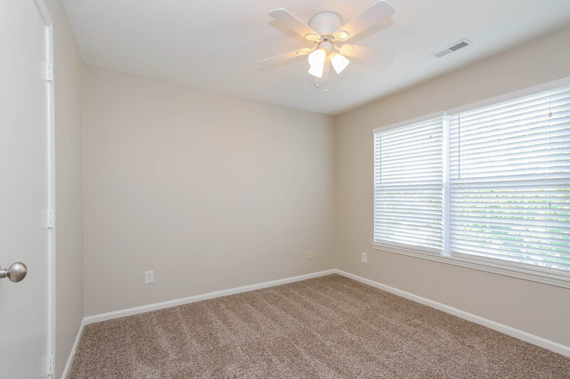 1,570/Mo, 8144 Maple Stream Ln Indianapolis, IN 46217 Bedroom View 2