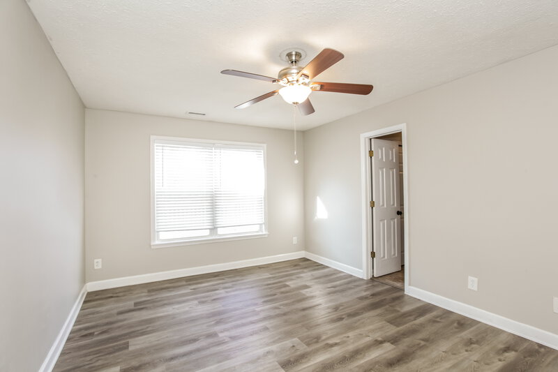 1,795/Mo, 5832 Outer Bank Rd Indianapolis, IN 46239 Main Bedroom View