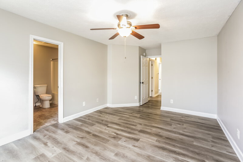 1,795/Mo, 5832 Outer Bank Rd Indianapolis, IN 46239 Main Bedroom View 2