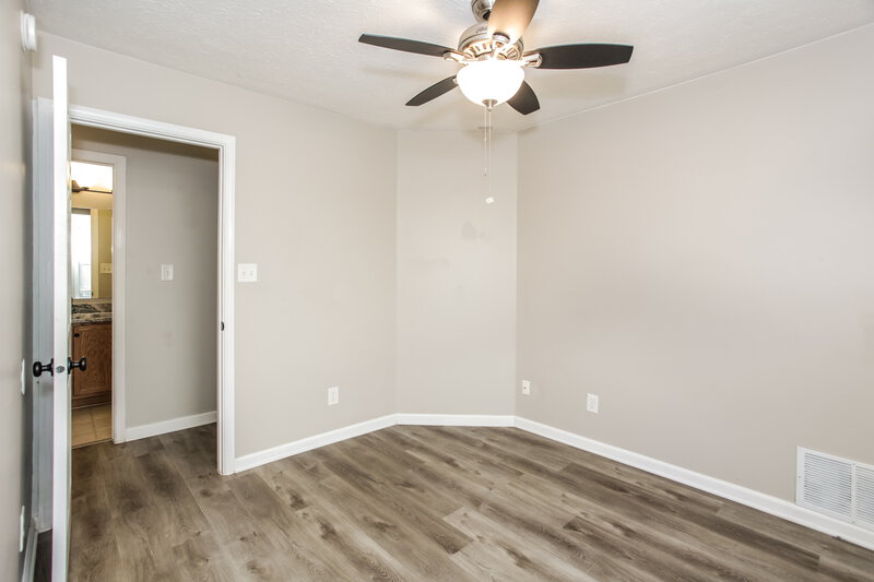 1,795/Mo, 5832 Outer Bank Rd Indianapolis, IN 46239 Bedroom View 3