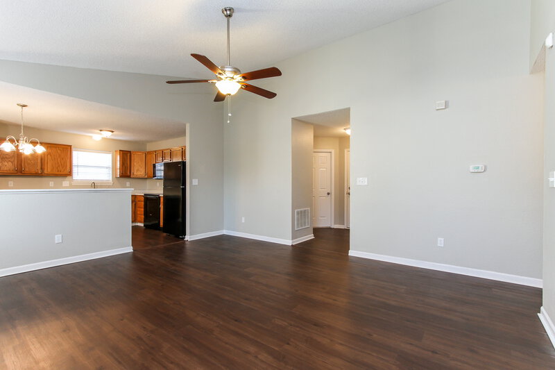 1,860/Mo, 4052 Caddy Way Indianapolis, IN 46268 Living Room View