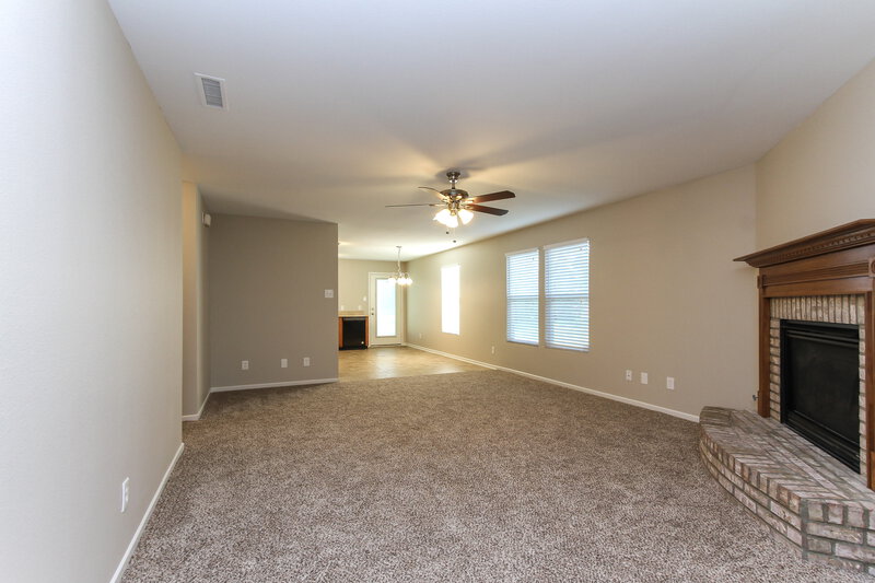 1,755/Mo, 8039 Bach Dr Indianapolis, IN 46239 Living Room View