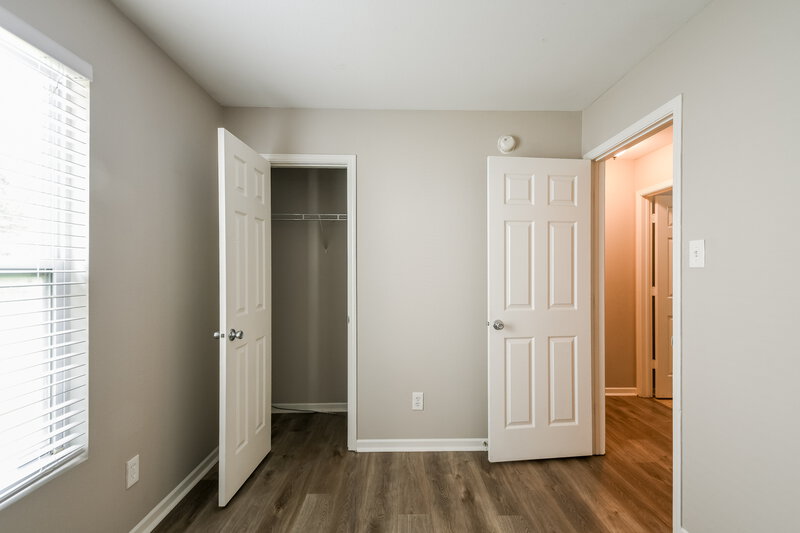 1,710/Mo, 8039 Bach Dr Indianapolis, IN 46239 Main Bedroom View