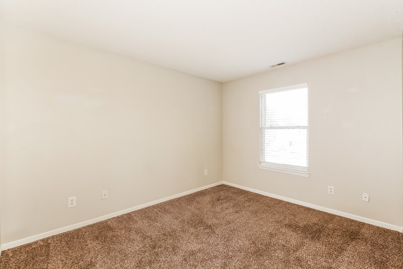 1,760/Mo, 10309 Cadogan Dr Indianapolis, IN 46236 Bedroom View