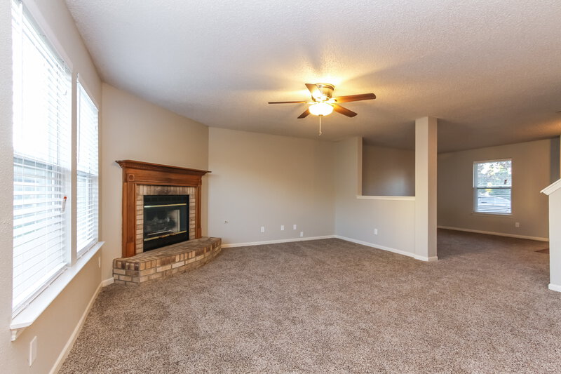 2,115/Mo, 9207 Delphi Ct Camby, IN 46113 Living Room View