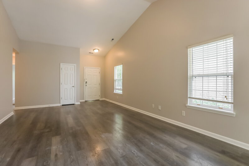 1,860/Mo, 1852 Kayla Dr Indianapolis, IN 46234 Living Room View 3