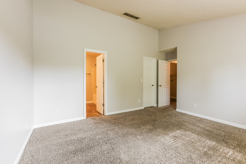 1,860/Mo, 1852 Kayla Dr Indianapolis, IN 46234 Main Bedroom View 2