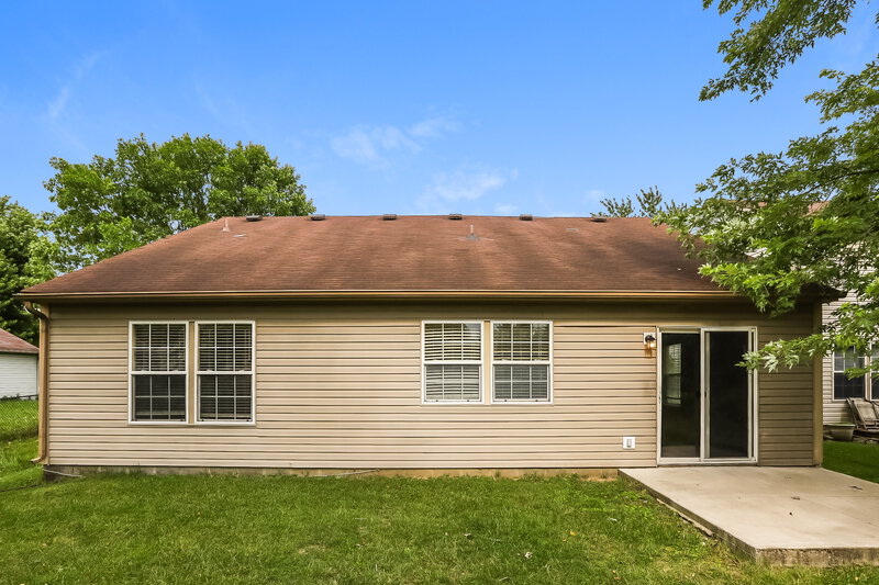 1,860/Mo, 1852 Kayla Dr Indianapolis, IN 46234 Rear View