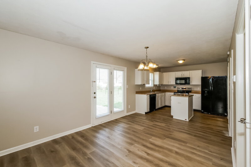 2,055/Mo, 1361 Blue Ridge Ln Brownsburg, IN 46112 Dining Room View