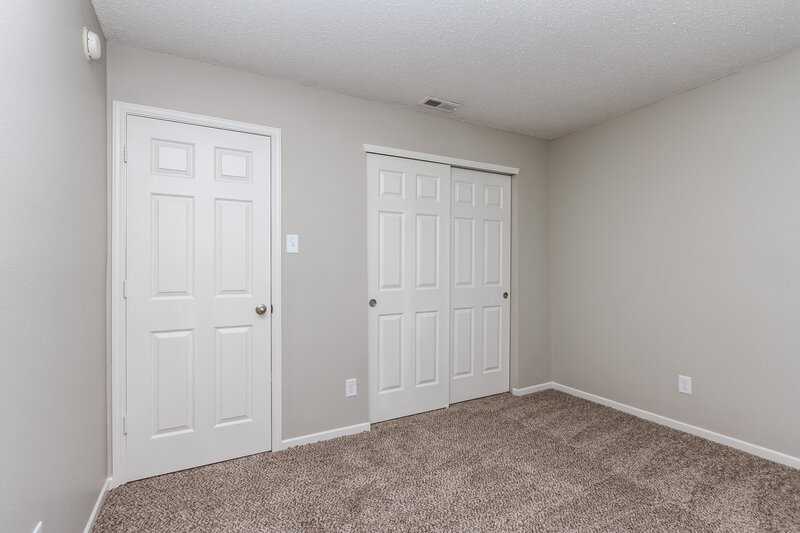 2,890/Mo, 691 Wheat Field Ln New Whiteland, IN 46184 Bedroom View 4