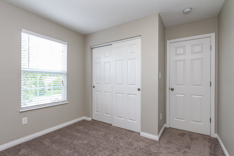 2,125/Mo, 7414 Angus Way Indianapolis, IN 46217 Bedroom View 3