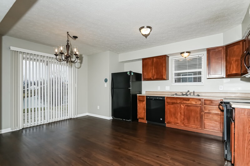 1,935/Mo, 1396 Pencross Ln Greenwood, IN 46143 Dining Room View