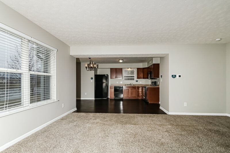 1,935/Mo, 1396 Pencross Ln Greenwood, IN 46143 Family Room View 3