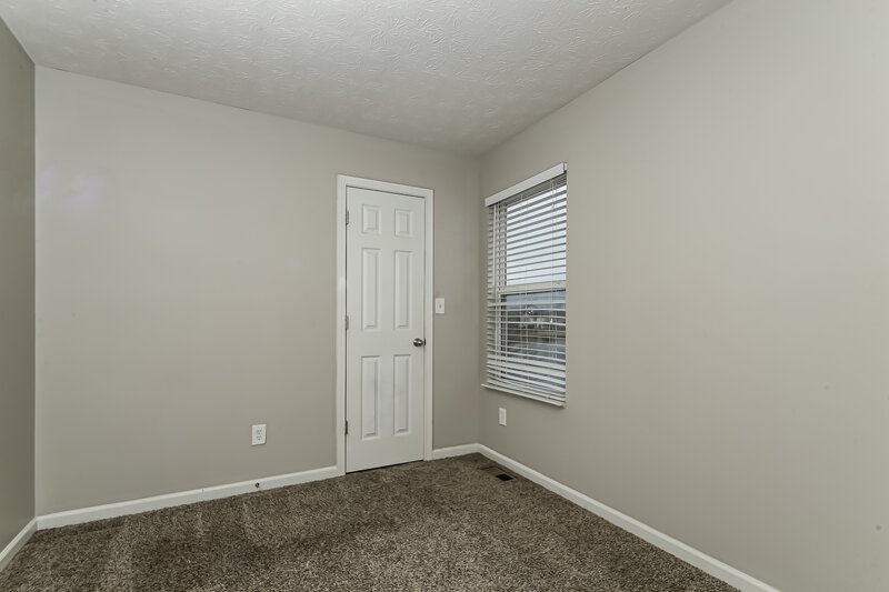 1,935/Mo, 1396 Pencross Ln Greenwood, IN 46143 Bedroom View 2