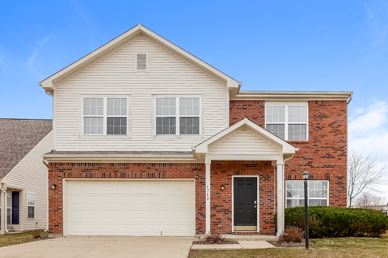 3,300/Mo, 5742 Twin River Ln Indianapolis, IN 46239 External View