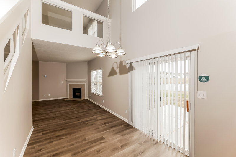 3,300/Mo, 5742 Twin River Ln Indianapolis, IN 46239 Breakfast Nook View