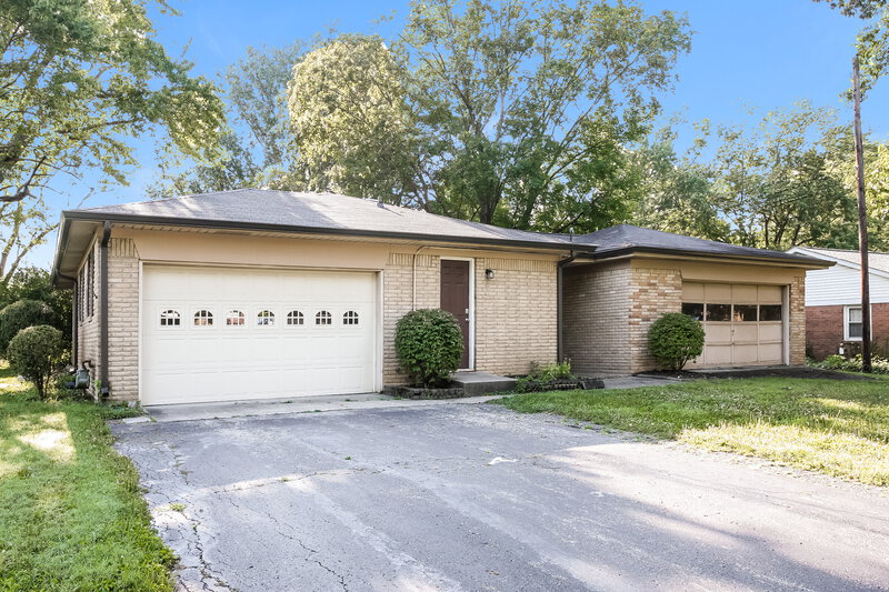 1,825/Mo, 7605 Kimberly Dr Indianapolis, IN 46256 Front View