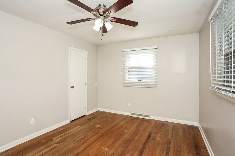 1,825/Mo, 7605 Kimberly Dr Indianapolis, IN 46256 Main Bedroom View