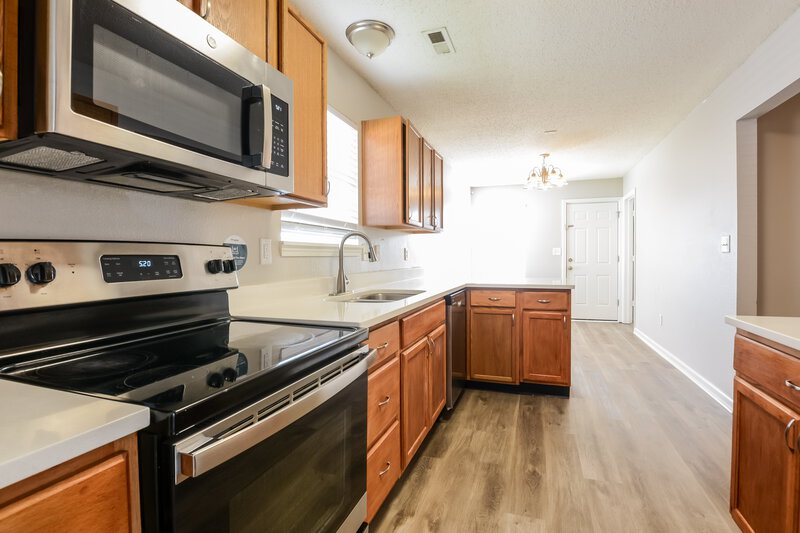 1,695/Mo, 5660 Dollar Run Ln Indianapolis, IN 46221 Misc View 4