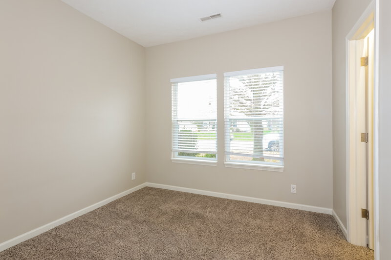 1,940/Mo, 7902 Valley Stream Dr Indianapolis, IN 46237 Bedroom View