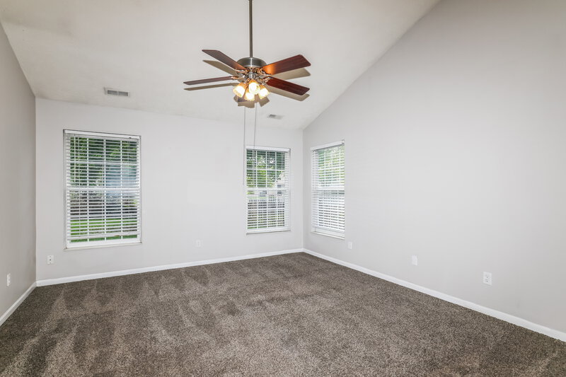 2,345/Mo, 401 Creekstone Dr Indianapolis, IN 46239 Main Bedroom View